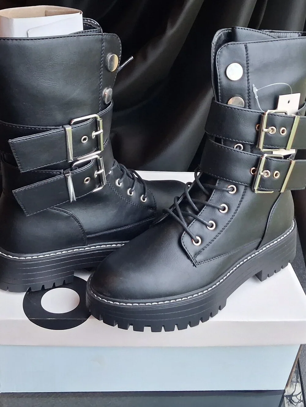 Womans Black Boots